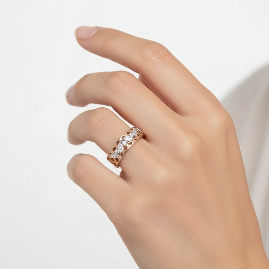 L&A Lattice Crown 14K Gold  Diamond Band Ring