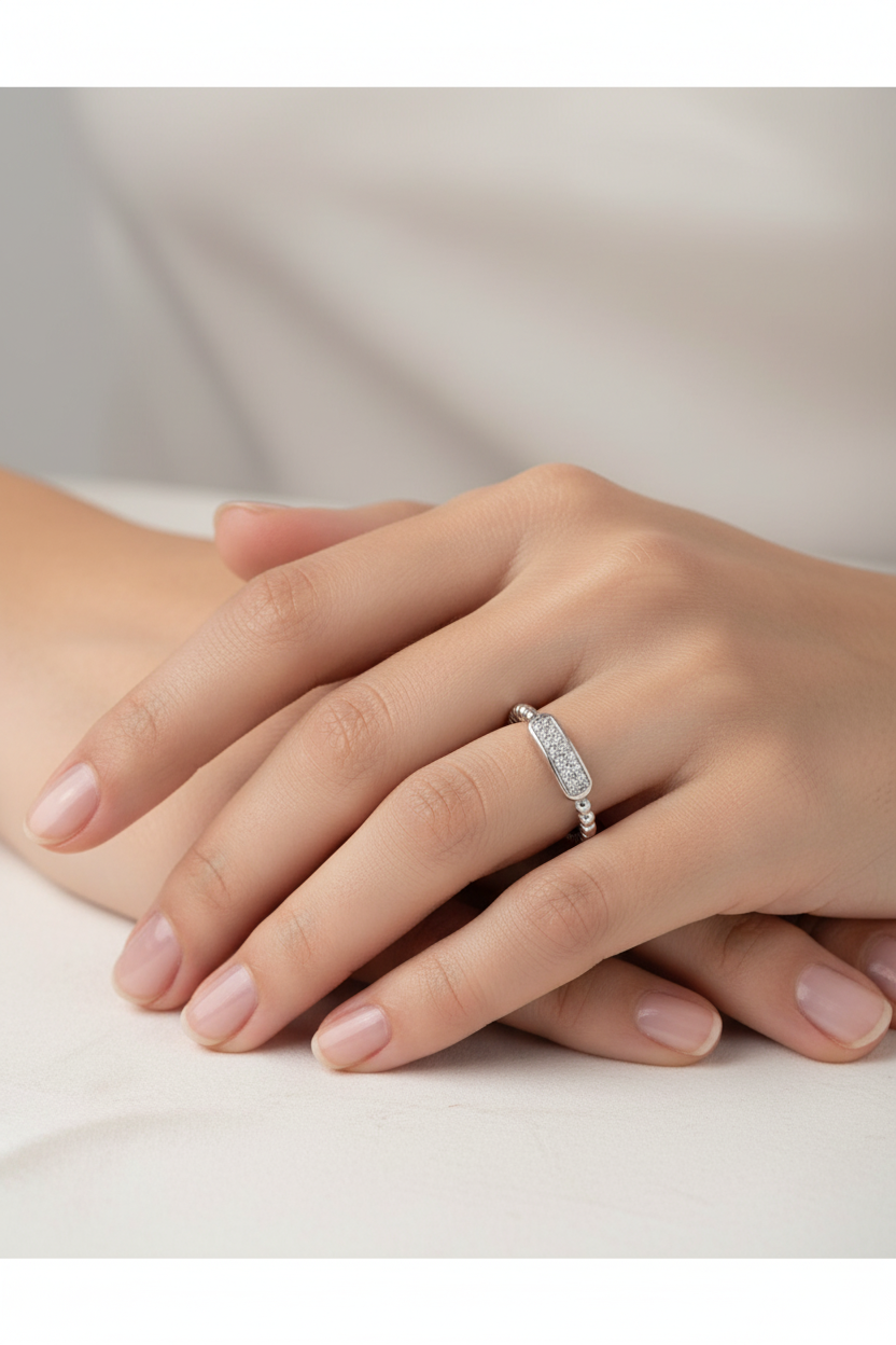 L&A Petite Silhouette Natural Diamond Ring 14k Gold